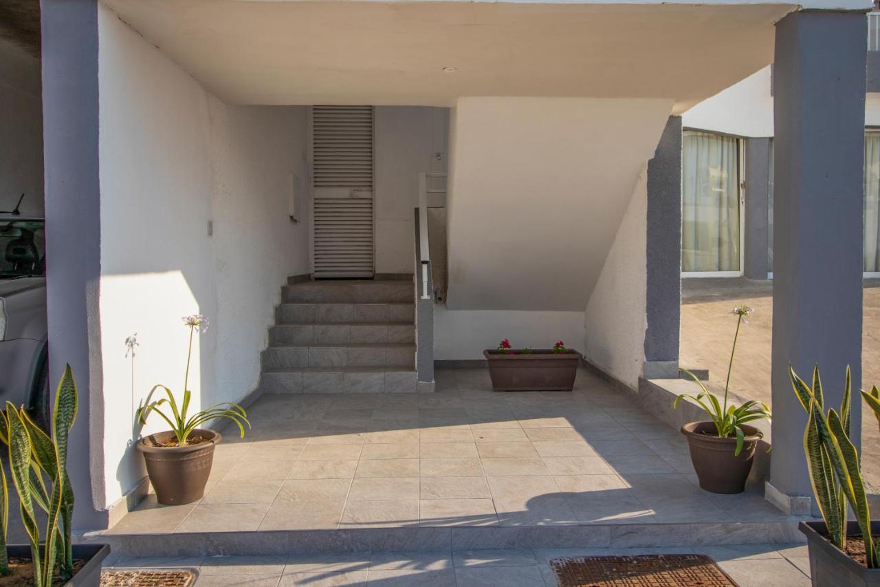 Leucolla Hill & Sea Apartment Протарас Екстериор снимка