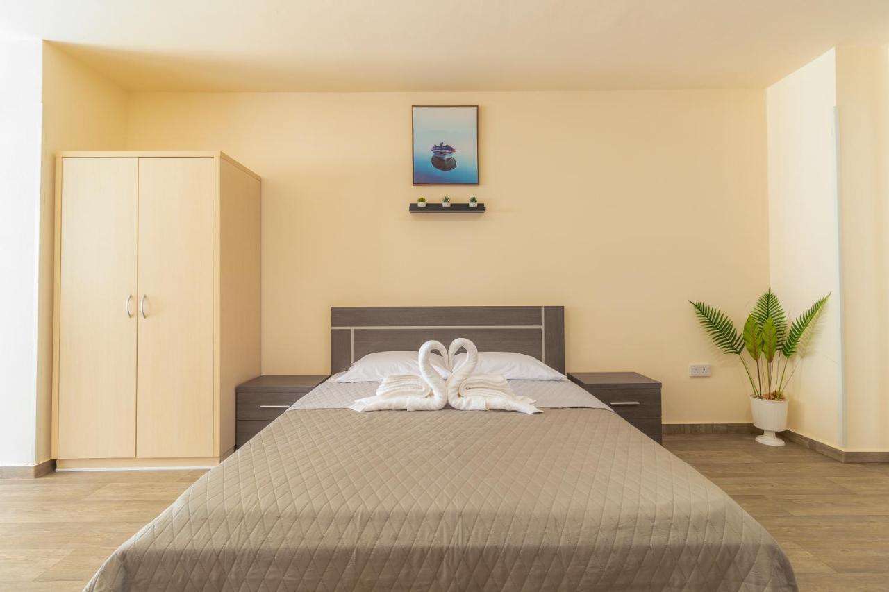 Leucolla Hill & Sea Apartment Протарас Екстериор снимка