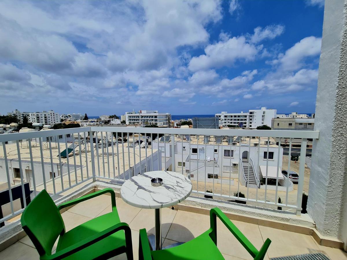 Leucolla Hill & Sea Apartment Протарас Екстериор снимка