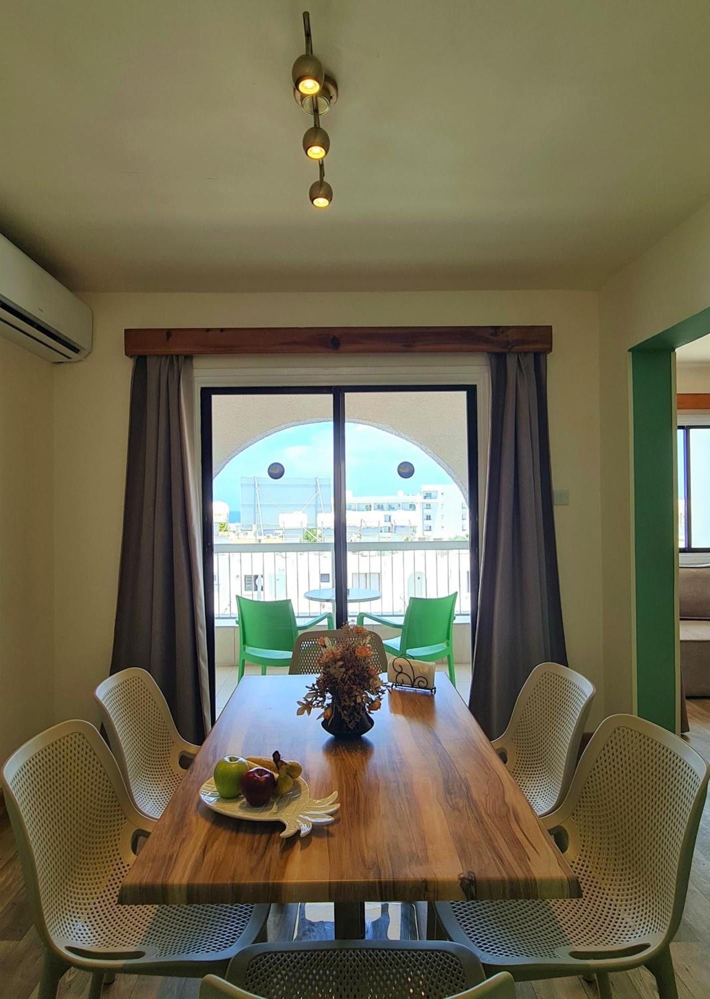 Leucolla Hill & Sea Apartment Протарас Екстериор снимка