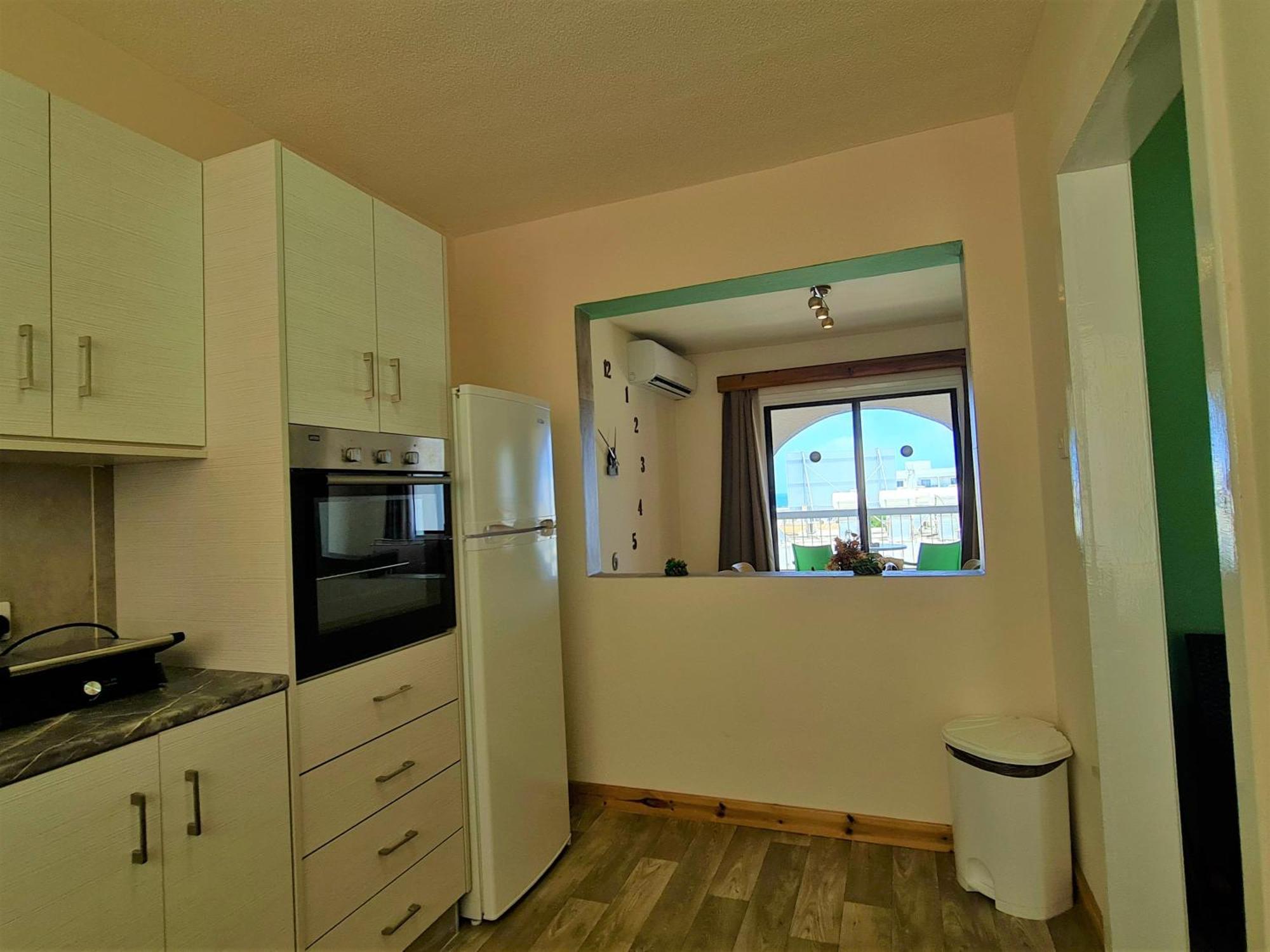 Leucolla Hill & Sea Apartment Протарас Екстериор снимка