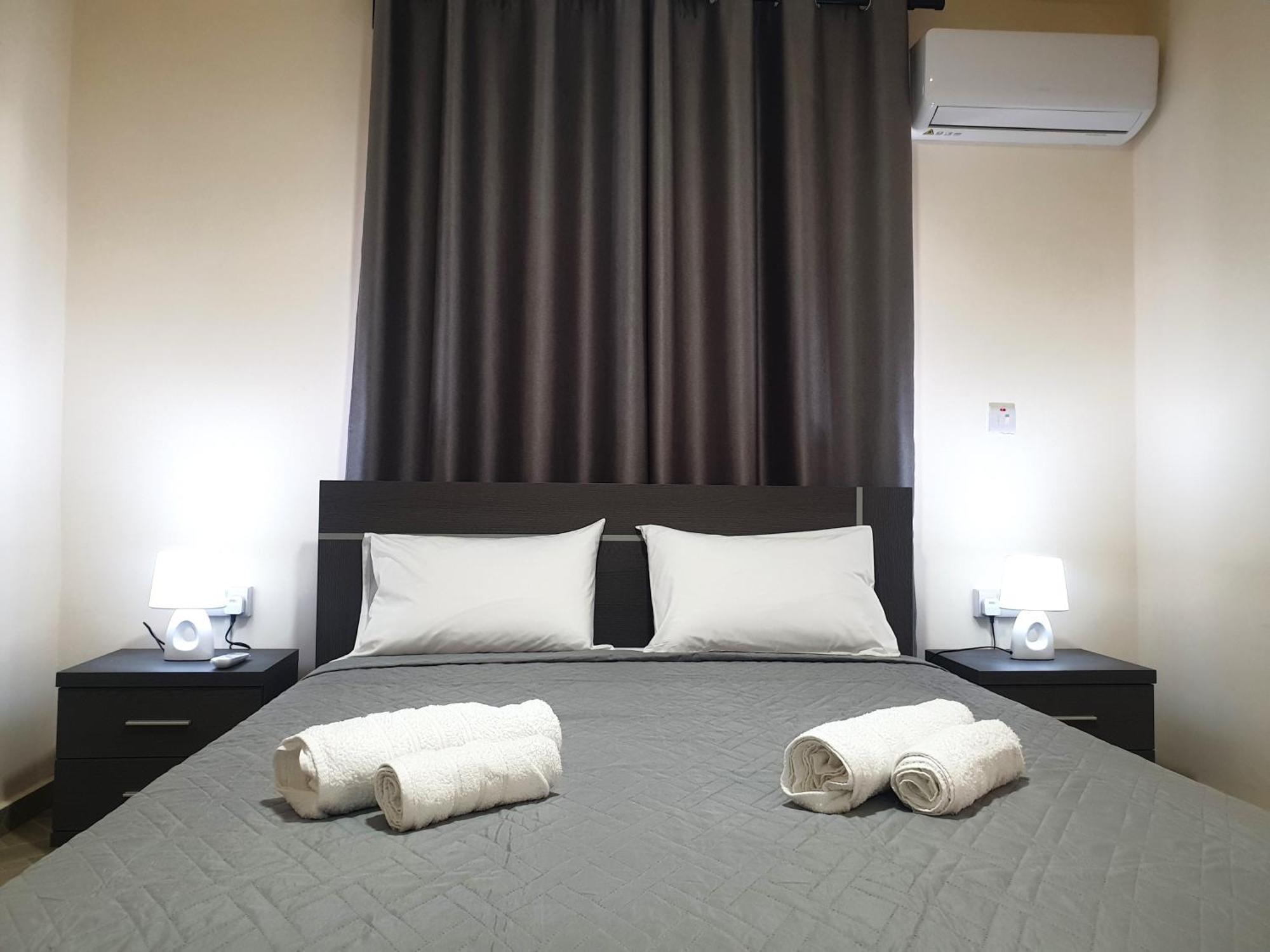 Leucolla Hill & Sea Apartment Протарас Екстериор снимка