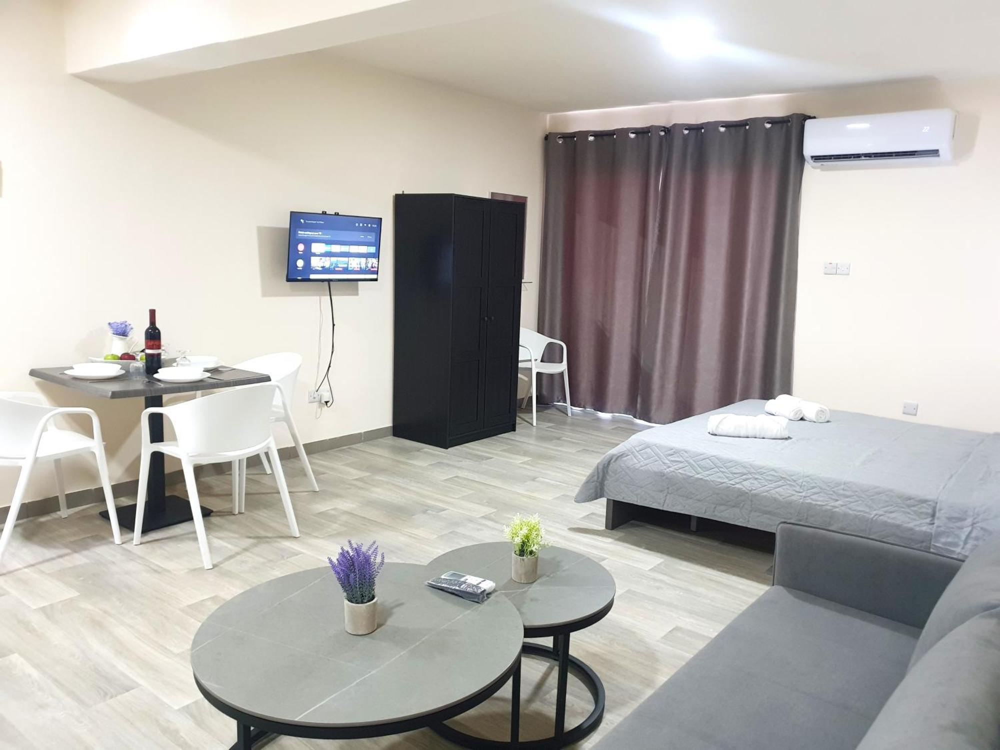 Leucolla Hill & Sea Apartment Протарас Екстериор снимка